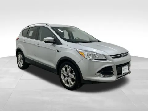 More photos of 2015 Ford Escape Titanium at Gregg Young Hortonville Ford, WI