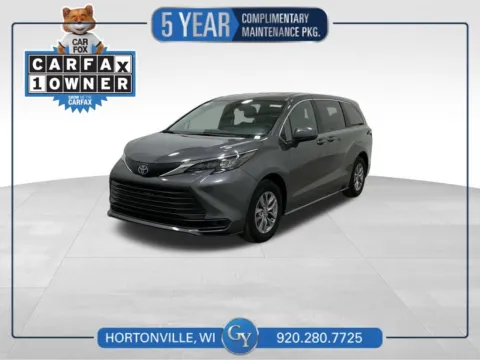 Gray 2025 Toyota Sienna LE for sale in Hortonville, WI