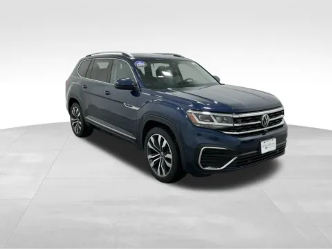 More photos of 2021 Volkswagen Atlas 3.6L V6 SEL Premium R-Line at Gregg Young Hortonville Ford, WI