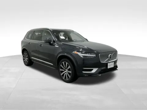 More photos of 2022 Volvo XC90 T6 Inscription at Gregg Young Hortonville Ford, WI