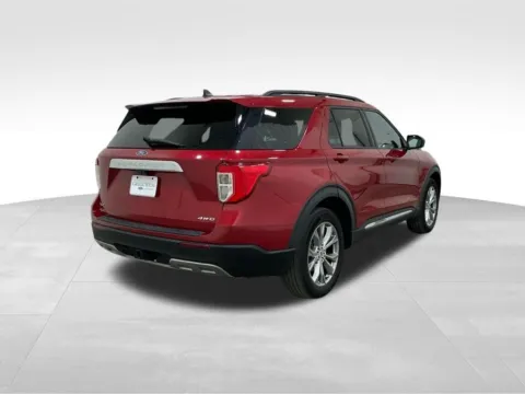 More photos of 2022 Ford Explorer XLT at Gregg Young Hortonville Ford, WI
