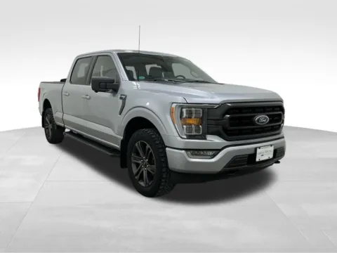 More photos of 2022 Ford F-150 XLT at Gregg Young Hortonville Ford, WI
