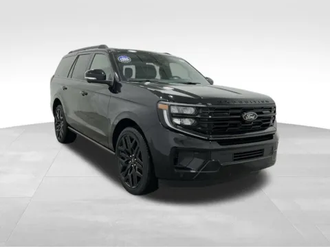 More photos of 2026 Ford Expedition Platinum at Gregg Young Hortonville Ford, WI