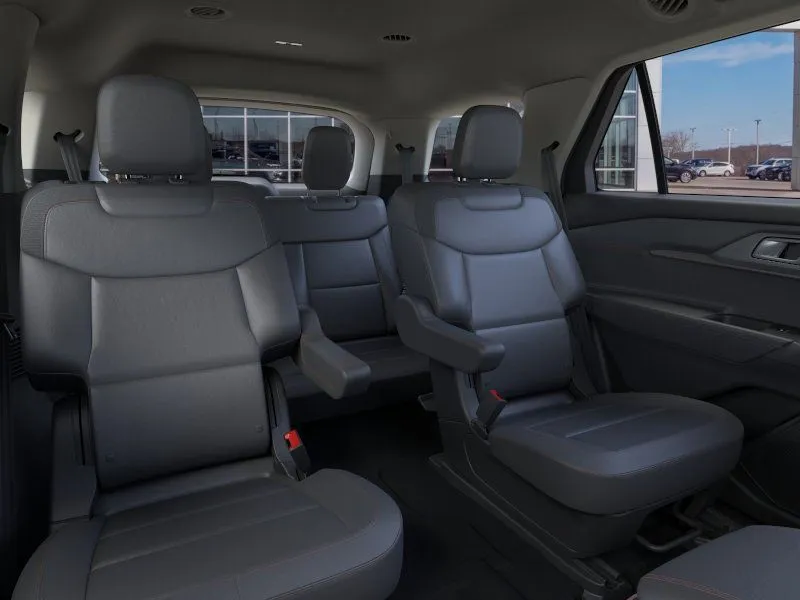 2026 Ford Explorer Active - Photo 11