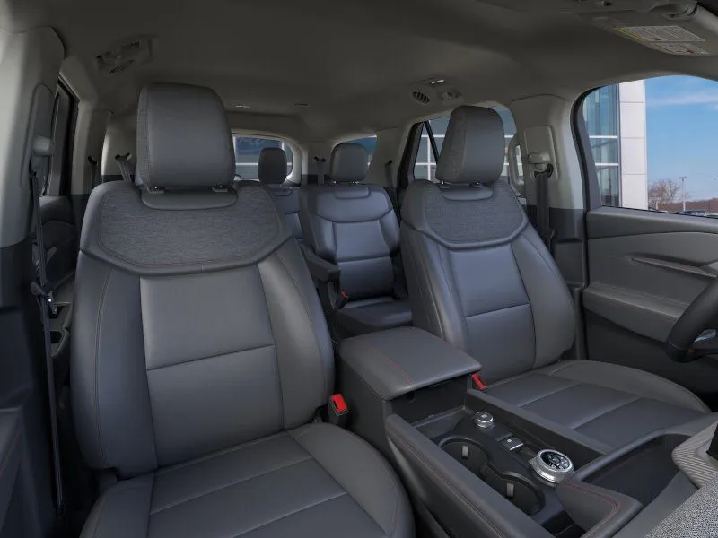 2026 Ford Explorer Active - Photo 10