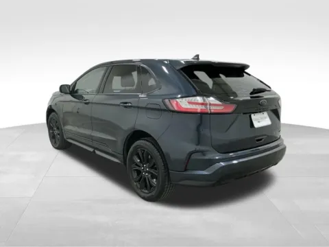 Another view of 2022 Ford Edge SE for sale in Hortonville, WI at Gregg Young Hortonville Ford