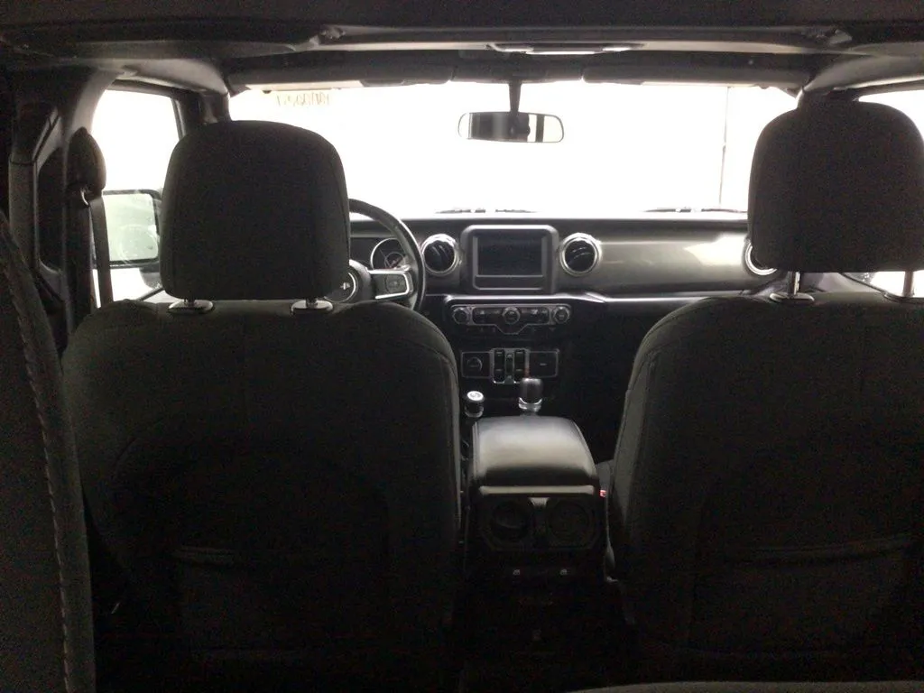 2020 Jeep Wrangler Unlimited Sahara - Photo 27
