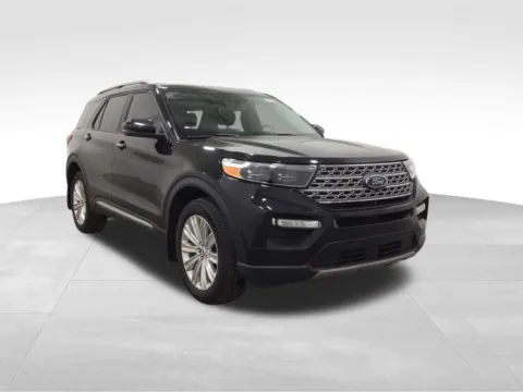 More photos of 2022 Ford Explorer Limited at Gregg Young Hortonville Ford, WI