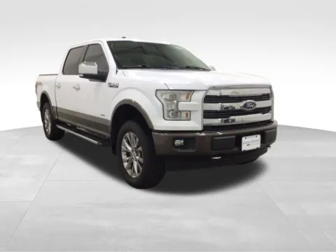 More photos of 2017 Ford F-150 Lariat at Gregg Young Hortonville Ford, WI