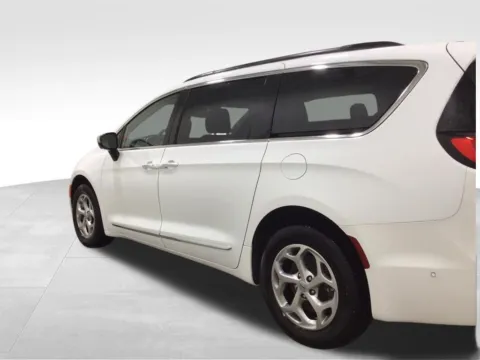 Another view of 2023 Chrysler Pacifica Limited for sale in Hortonville, WI at Gregg Young Hortonville Ford