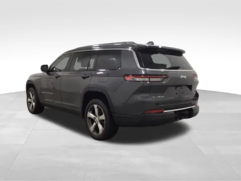 Another view of 2022 Jeep Grand Cherokee L Limited for sale in Hortonville, WI at Gregg Young Hortonville Ford