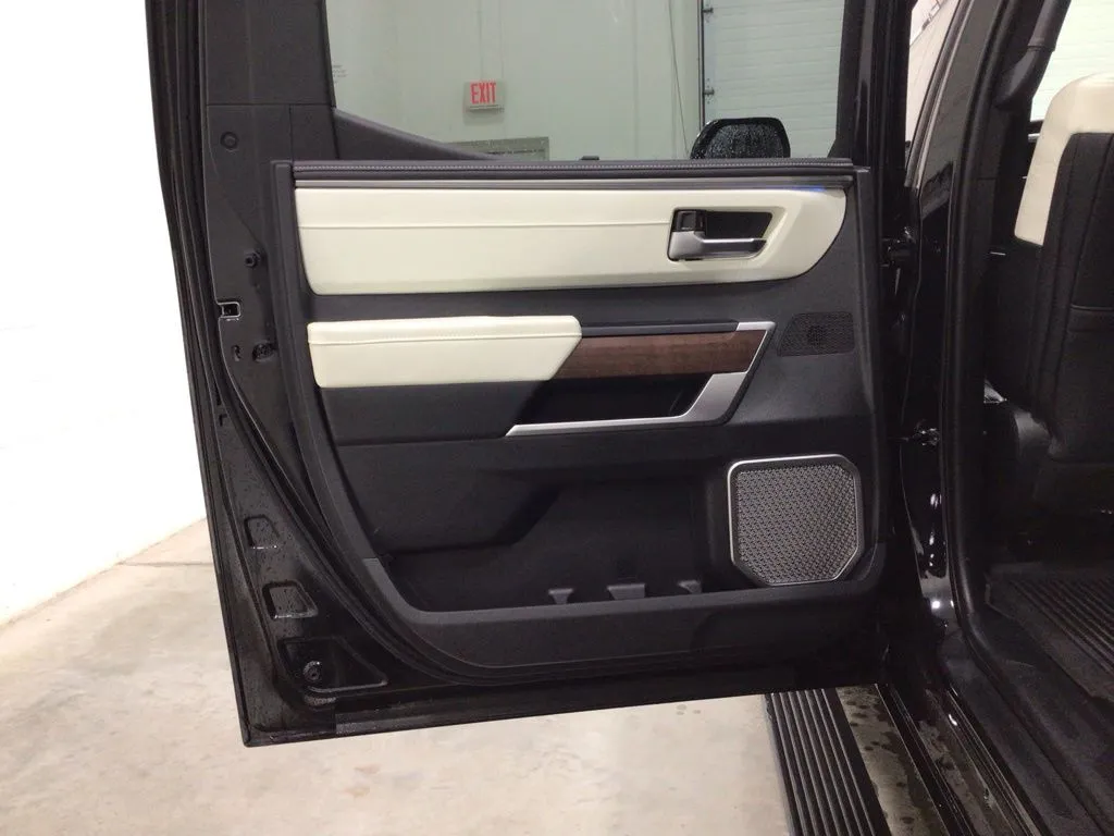 2023 Toyota Tundra Capstone - Photo 19