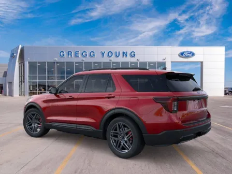 More photos of 2026 Ford Explorer ST-Line at Gregg Young Hortonville Ford, WI
