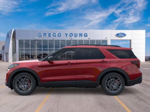 More photos of 2026 Ford Explorer ST-Line at Gregg Young Hortonville Ford, WI