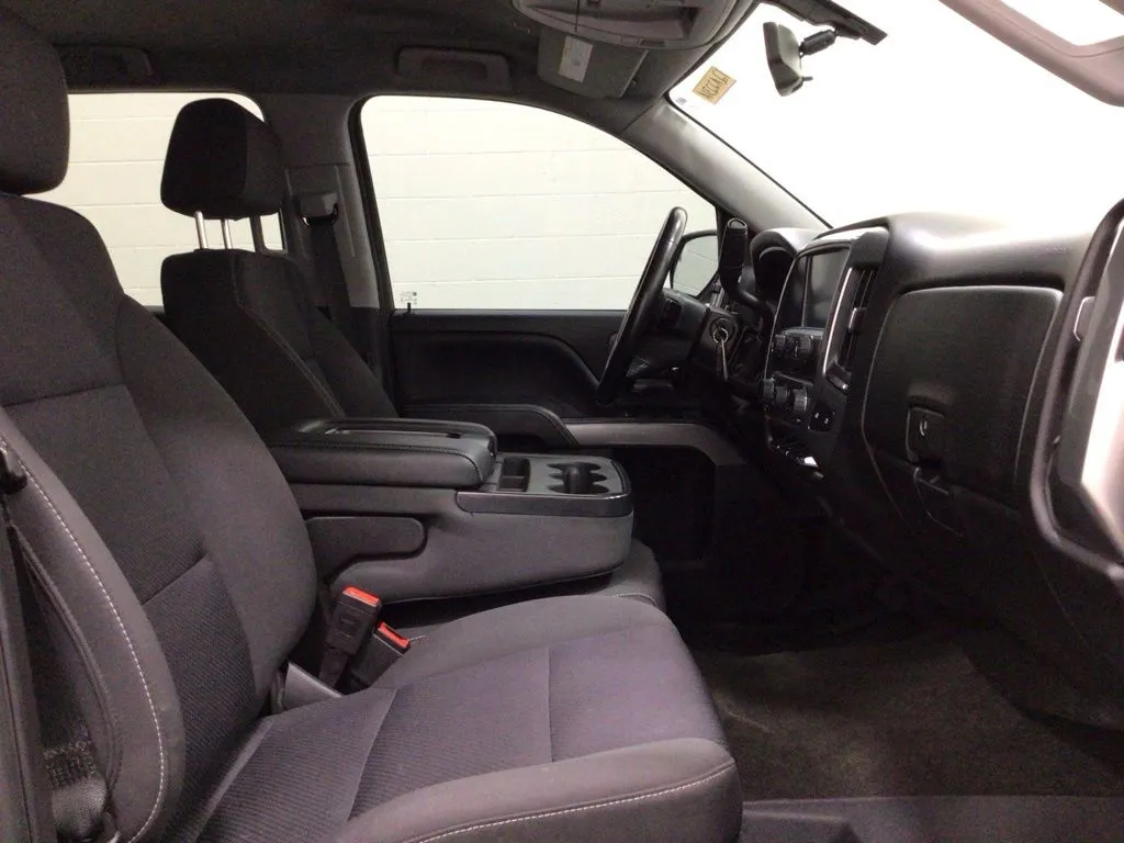 2018 Chevrolet Silverado 1500 LT Z71 - Photo 29