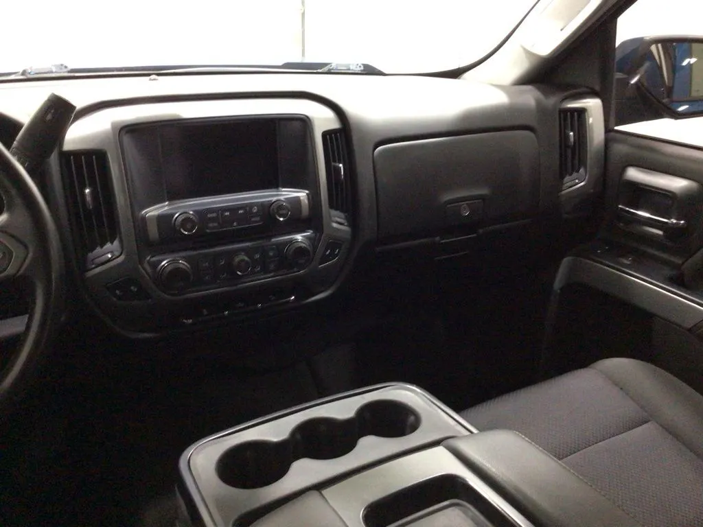 2018 Chevrolet Silverado 1500 LT Z71 - Photo 33