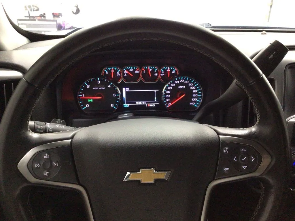 2018 Chevrolet Silverado 1500 LT Z71 - Photo 11