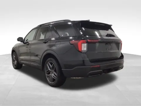 Another view of 2025 Ford Explorer ST-Line for sale in Hortonville, WI at Gregg Young Hortonville Ford