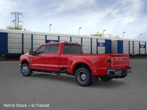 More photos of 2026 Ford F-350SD Lariat at Gregg Young Hortonville Ford, WI