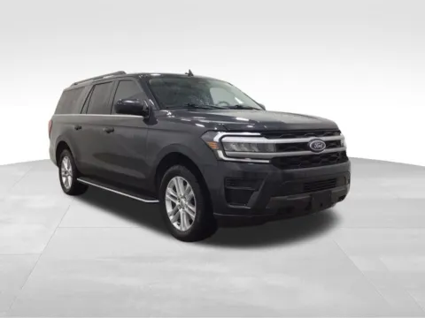 More photos of 2022 Ford Expedition Max XLT at Gregg Young Hortonville Ford, WI