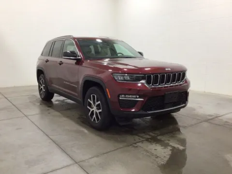 More photos of 2025 Jeep Grand Cherokee Limited at Gregg Young Hortonville Ford, WI