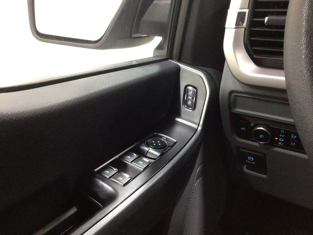 2023 Ford F-150 XLT - Photo 34