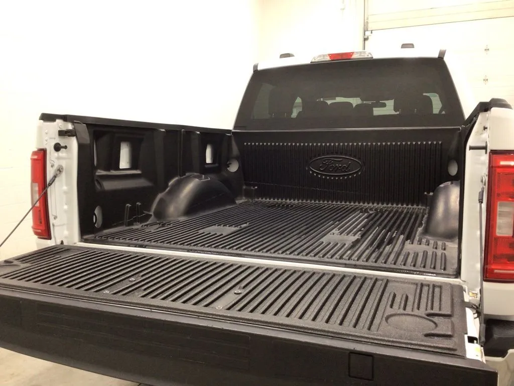 2023 Ford F-150 XLT - Photo 23