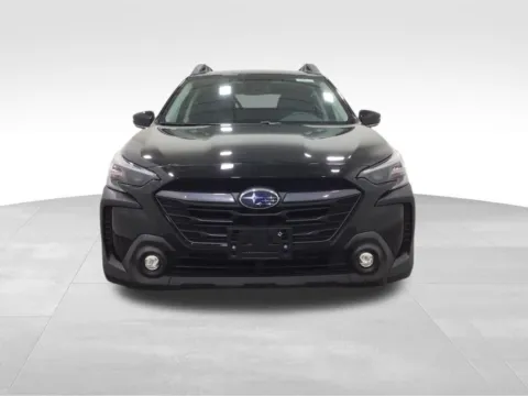 More photos of 2023 Subaru Outback Premium at Gregg Young Hortonville Ford, WI