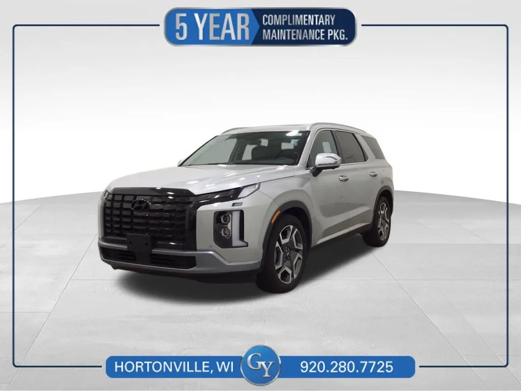 Silver 2023 Hyundai Palisade Limited for sale in Hortonville, WI