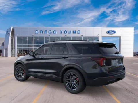 More photos of 2026 Ford Explorer ST-Line at Gregg Young Hortonville Ford, WI