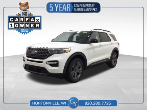 White 2023 Ford Explorer XLT for sale in Hortonville, WI