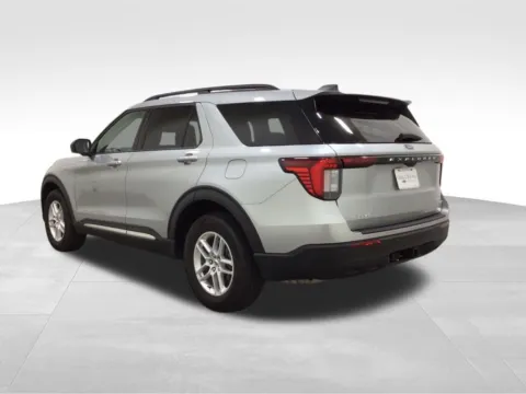 Another view of 2025 Ford Explorer Active for sale in Hortonville, WI at Gregg Young Hortonville Ford