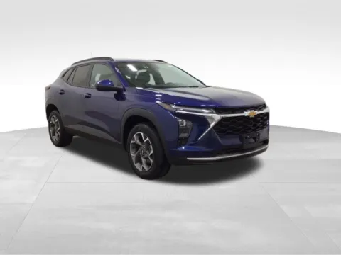 More photos of 2024 Chevrolet Trax LT at Gregg Young Hortonville Ford, WI