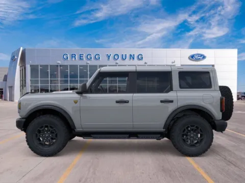 More photos of 2026 Ford Bronco Badlands at Gregg Young Hortonville Ford, WI