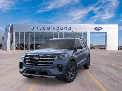 Photos of 2026 Ford Explorer Active for sale in Hortonville, WI at Gregg Young Hortonville Ford