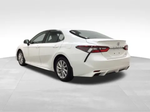 Photos of 2023 Toyota Camry SE for sale in Hortonville, WI at Gregg Young Hortonville Ford