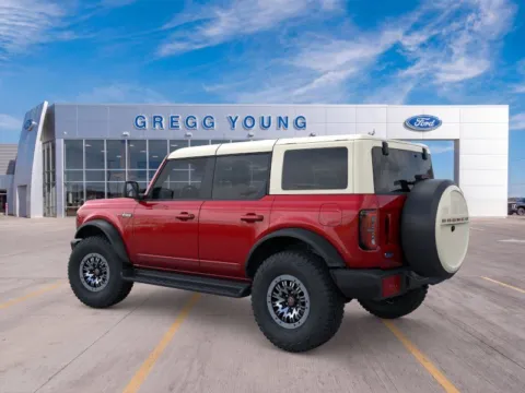 More photos of 2026 Ford Bronco Outer Banks at Gregg Young Hortonville Ford, WI