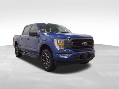More photos of 2022 Ford F-150 XLT at Gregg Young Hortonville Ford, WI