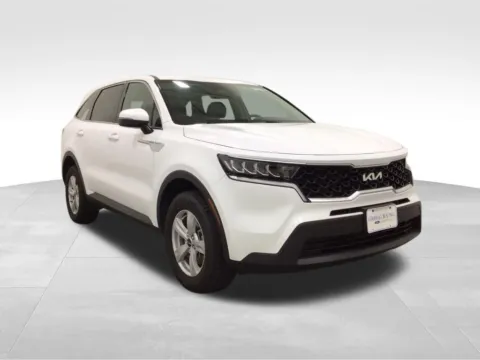 More photos of 2022 Kia Sorento LX at Gregg Young Hortonville Ford, WI