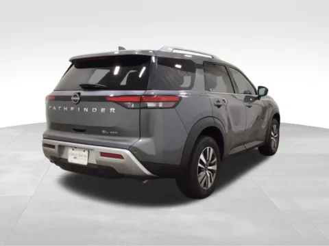 More photos of 2025 Nissan Pathfinder SL at Gregg Young Hortonville Ford, WI