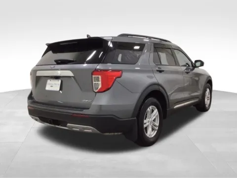 More photos of 2023 Ford Explorer XLT at Gregg Young Hortonville Ford, WI