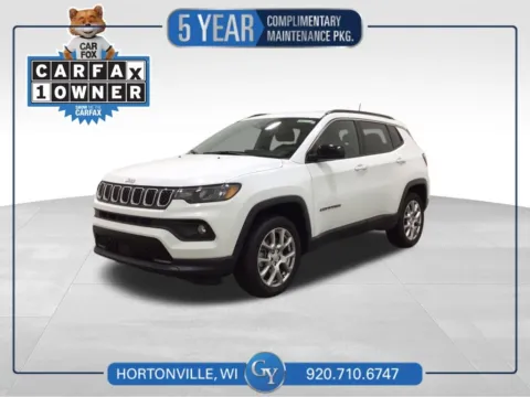 White 2023 Jeep Compass Latitude Lux for sale in Hortonville, WI