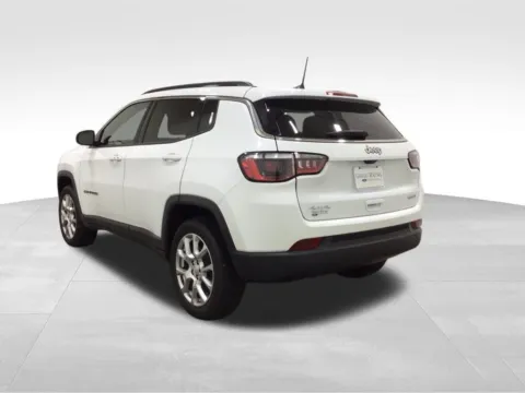 Another view of 2023 Jeep Compass Latitude Lux for sale in Hortonville, WI at Gregg Young Hortonville Ford