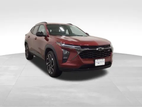 More photos of 2024 Chevrolet Trax 2RS at Gregg Young Hortonville Ford, WI