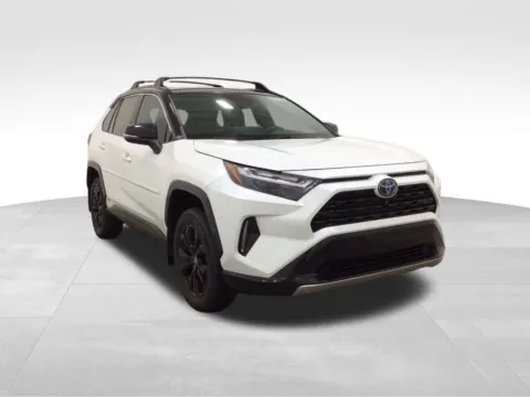 More photos of 2023 Toyota RAV4 Hybrid XSE at Gregg Young Hortonville Ford, WI