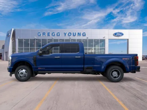 More photos of 2026 Ford F-350SD Platinum at Gregg Young Hortonville Ford, WI