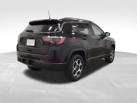 More photos of 2022 Jeep Compass Trailhawk at Gregg Young Hortonville Ford, WI