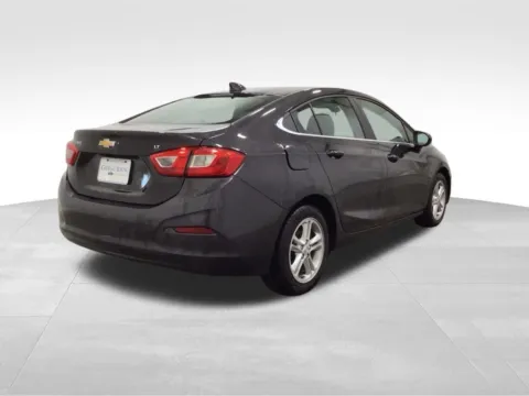 More photos of 2017 Chevrolet Cruze LT at Gregg Young Hortonville Ford, WI