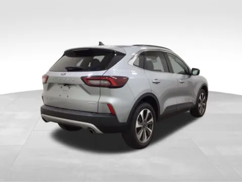 More photos of 2024 Ford Escape Platinum at Gregg Young Hortonville Ford, WI