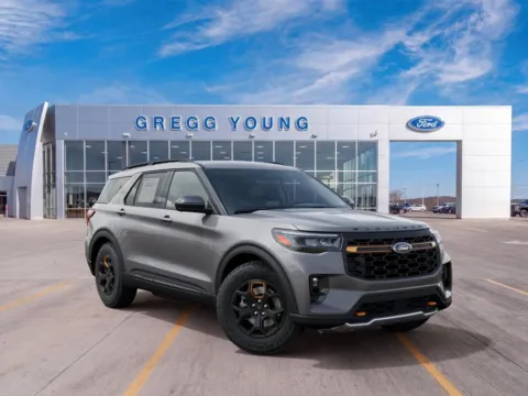 More photos of 2027 Ford Explorer Tremor at Gregg Young Hortonville Ford, WI